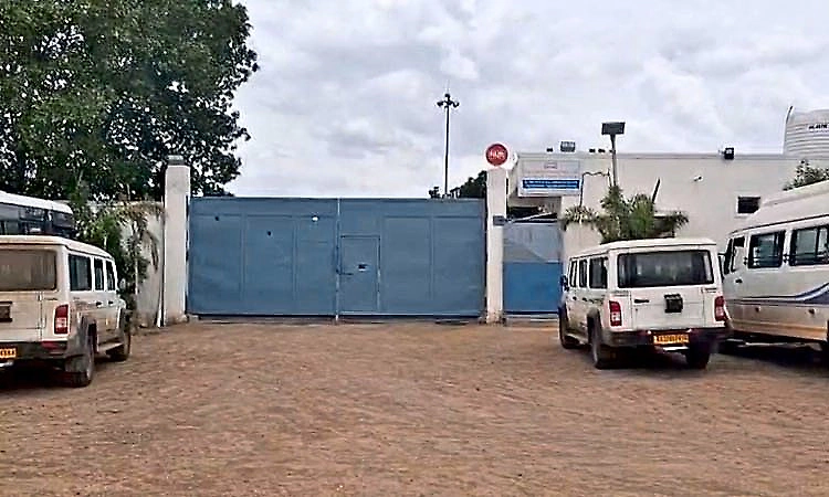UP ATS detains two in Kalaburagi over alleged links with Pakistan
