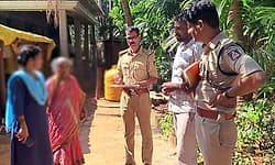 Bhatkala: ಕೋರಿಯರ್ ನೀಡುವ ನೆಪದಲ್ಲಿ ವೃದ್ದೆಯ ಗಮನ ಬೇರೆಡೆ ಸೆಳೆದು ಚಿನ್ನದಸರ ಎಗರಿಸಿ ಪರಾರಿ