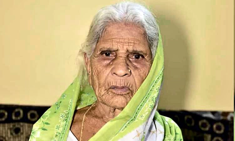 Nagpur: ಅಂತ್ಯಕ್ರಿಯೆಗೆಂದು ಬಂದವರು ಬರ್ತ್‌ಡೇ ಆಚರಿಸಿ ತೆರಳಿದರು.. ಸಾವನ್ನೇ ಗೆದ್ದ ಅಜ್ಜಿ