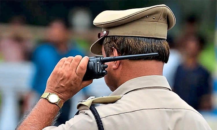 Nagpur: ನಕಲಿ ಮದ್ಯ ತಯಾರಿ ಘಟಕದ ಮೇಲೆ ದಾಳಿ; ಸೊತ್ತು ವಶ