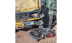 Moodbidri -ಹೌದಾಲ್‌ನಲ್ಲಿ ರಸ್ತೆ ಅವಘಡ: ಬೈಕ್ ಸವಾರಗೆ ಗಾಯ