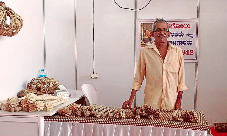 ಸಾಂಪ್ರದಾಯಿಕ ಕಲೆಗೆ ಜೀವ ತುಂಬುತ್ತಿರುವ ಕೆರ್ವಾಶೆಯ ಕಲಾತಪಸ್ವಿ: ಸದಾನಂದ ಗುಡಿಗಾರ್