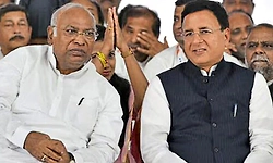 ಹಾವೇರಿ ಸಮಾವೇಶಕ್ಕೆ ಖರ್ಗೆ ಹೋಗಲಿಲ್ಲ, ಸುರ್ಜೇವಾಲ ಬರಲಿಲ್ಲ