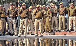 ಮೆಸ್ ಆಹಾರ ಸೇವಿಸಿ 100ಕ್ಕೂ ಹೆಚ್ಚು ಪೊಲೀಸರು ಅಸ್ವಸ್ಥ... ಆಸ್ಪತ್ರೆಯಲ್ಲಿ ಚಿಕಿತ್ಸೆ