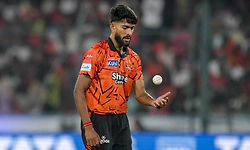 Hinge's historic debut dismantles Rajasthan Royals as SRH cruise to 57-run win