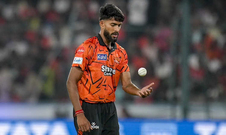 Hinge's historic debut dismantles Rajasthan Royals as SRH cruise to 57-run win