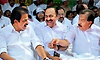 Kerala: ವೇಣುಗೋಪಾಲ್‌ ಗೆ ಹೈಕಮಾಂಡ್‌, ಶಾಸಕರ ಬಲವಿದ್ದರೂ ಸತೀಶನ್‌ ಕೇರಳ ಸಿಎಂ ಆಗಿದ್ದೇಗೆ?