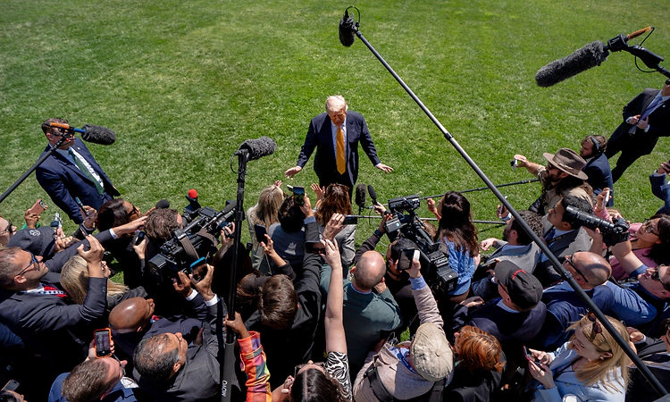 Trump says US-Iran deal to be signed Sunday