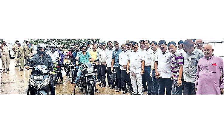 Siddapura:ಬಸ್‌ ಸಂಚಾರಕ್ಕೆ ಅಧಿಕಾರಿಗಳ ವರದಿ ಆಧರಿಸಿ ಅಂತಿಮ ನಿರ್ಧಾರ:ಶಾಸಕ ಆರಗ ಜ್ಞಾನೇಂದ್ರ