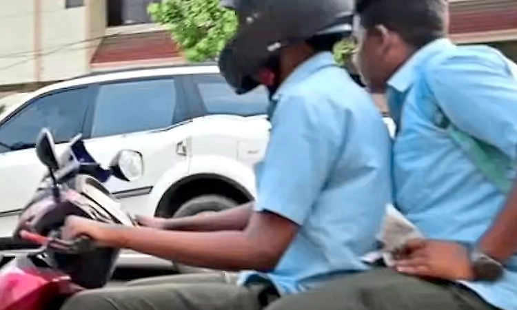 Mangaluru: ಅಪ್ರಾಪ್ತರ ಕೈಗೆ ದ್ವಿಚಕ್ರ ವಾಹನ;  ಪೋಷಕರಲ್ಲಿ ಮೂಡದ ಜಾಗೃತಿ