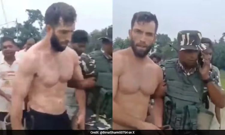 Man claiming to be US citizen held while trying to cross India-Nepal border