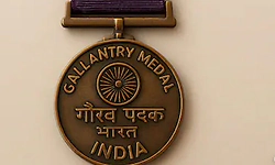 ರಕ್ಷಣಾ ಪಡೆಯ 78 ಯೋಧರಿಗೆ ಶೌರ್‍ಯ ಪ್ರಶಸ್ತಿ