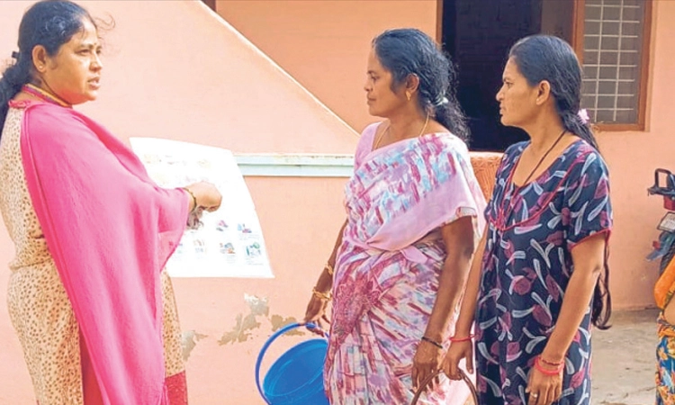 Chikkaballapur: ಸಚ್ಛತೆ; ಮನೆ, ಮನೆಗೆ ಬರ್ತಾರೆ ಸಮುದಾಯ ಸಂಘಟಕರು!