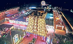 ಉಚ್ಚಿಲ ದಸರಾ: ಪಡುಬಿದ್ರಿಯಿಂದ ಕಾಪುವರೆಗೆ ಕಣ್ಮನ ಸೆಳೆಯುವ ವಿದ್ಯುತ್‌ ದೀಪಗಳ ವೈಭವ!