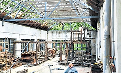 ಕಾಸರಗೋಡು ಸೀರೆಗಳ ಕೈ ಮಗ್ಗದ ಶೆಡ್‌ ದುರಸ್ತಿ