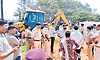 ಕಡಲತೀರದಲ್ಲಿ ಅಕ್ರಮ ಕಟ್ಟಡಗಳ ಹಾವಳಿ