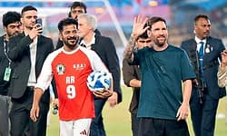 Hyderabad: ತೆಲಂಗಾಣ ಸಿಎಂ ರೆಡ್ಡಿ ಜತೆ ಫುಟ್‌ಬಾಲ್ ಆಡಿದ ಲಿಯೋನೆಲ್‌ ಮೆಸ್ಸಿ: ವಿಡಿಯೋ ನೋಡಿ