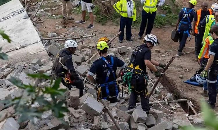 Johannesburg: ದಕ್ಷಿಣ ಆಫ್ರಿಕಾದಲ್ಲಿ ದೇಗುಲ ಕುಸಿತ: ಭಾರತೀಯ ಸೇರಿ 4 ಮಂದಿ ಸಾವು