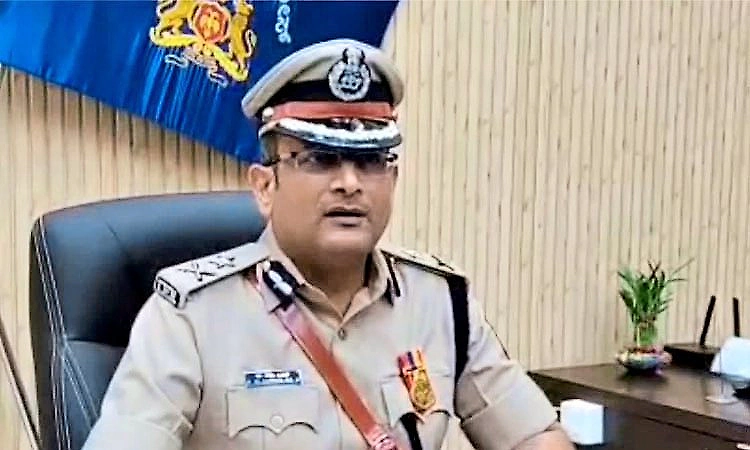 Security tightened in Ballari after banner dispute