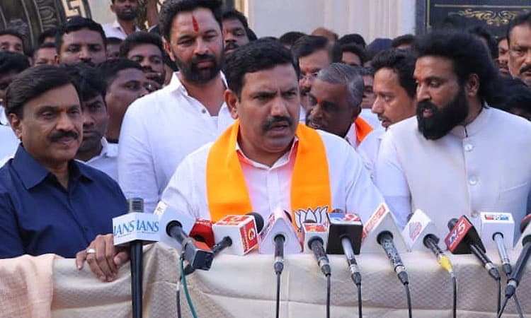 ಬೆಂಗಳೂರಿಗೆ ಪಾದಯಾತ್ರೆ: ಬಿಜೆಪಿಯಲ್ಲಿ ಗೊಂದಲ