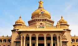 ರಾಜ್ಯ ಸರ್ಕಾರಕ್ಕೆ ಗುತ್ತಿಗೆ ನೌಕರಿಯದ್ದೇ ಭಾರ!