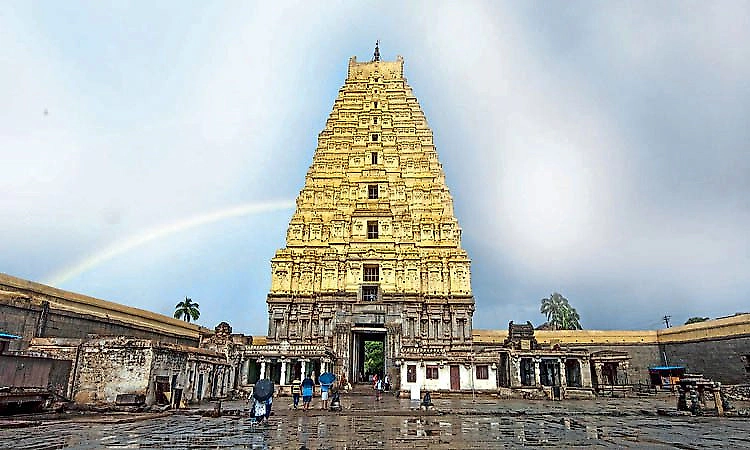 Hampi Utsav: The wonder of Hampi and the glory of history - Hampi as a massive school of sculpture