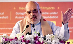 ಸಂಸತ್‌ನ ಮೆಟ್ಟಿಲುಗಳ ಮೇಲೆ ಚಾಯ್ ಕುಡಿದ ರಾಹುಲ್ ಗಾಂಧಿ ವಿರುದ್ಧ ಅಮಿತ್ ಶಾ ಗರಂ