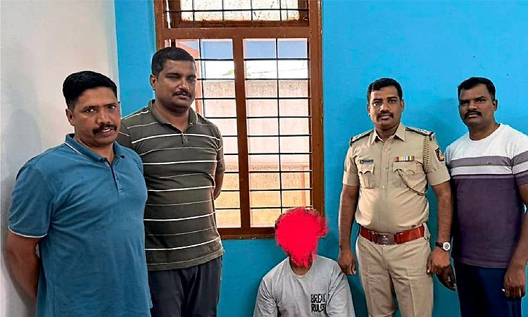 ಗ್ರಾಹಕರ ಹಣ ಜಮೆ ಮಾಡದೆ ವಂಚನೆ: ಮೈಕ್ರೋ ಫೈನಾನ್ಸ್ ಸಿಬ್ಬಂದಿ ಬಂಧನ