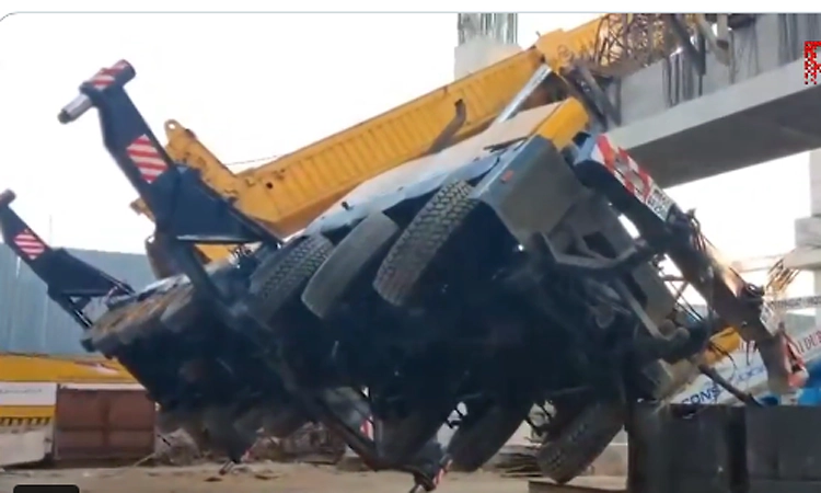 Crane topples during Metro construction work in Mumbai; traffic hit