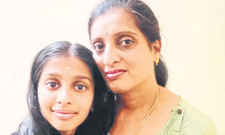 ಪತಿಗೆ ಹೃದಯ ಸಮಸ್ಯೆ: ಮಗಳೊಂದಿಗೆ ಪತ್ನಿ ಆತ್ಮಹತ್ಯೆ