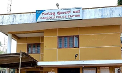 Gangolli: ಜುಗಾರಿ ಅಡ್ಡೆಗೆ ದಾಳಿ