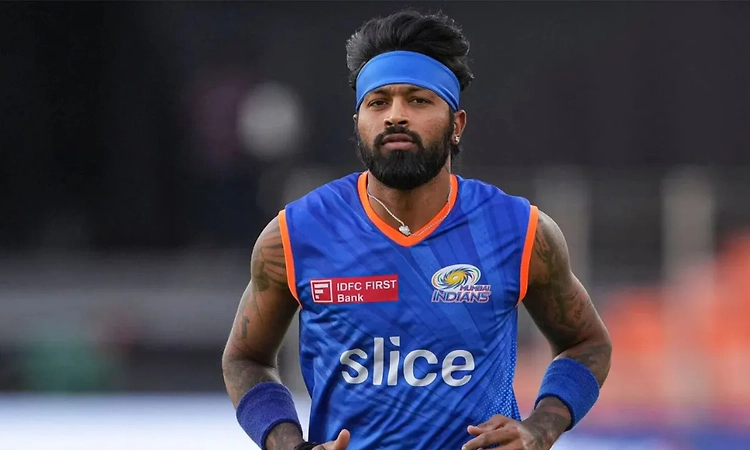 Hardik injured, training in Mumbai and expected to be back for KKR game: Shardul