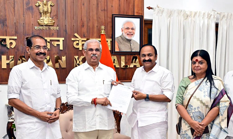 ಕೇರಳಕ್ಕೆ ವಿ.ಡಿ.ಸತೀಶನ್ ಸಿಎಂ: ಮೇ 18ಕ್ಕೆ ಪ್ರಮಾಣವಚನ ಸ್ವೀಕಾರ