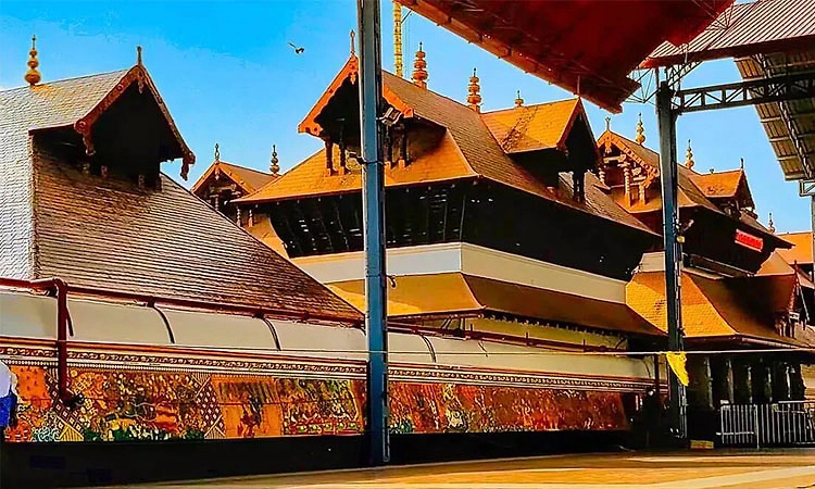 ಗುರುವಾಯೂರು ಶ್ರೀ ಕೃಷ್ಣ ದೇಗುಲದಲ್ಲಿ ಇನ್ನು ವರ್ಚುವಲ್ ಸರತಿ ಸಾಲು!