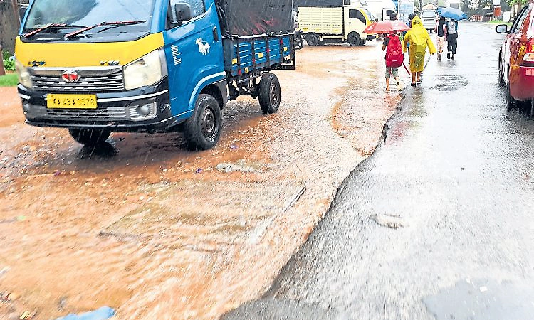 Mangaluru: ಮಳೆಗಾಲದಲ್ಲೂ ಕುಡಿಯುವ ನೀರಿಗೆ ಬರ!