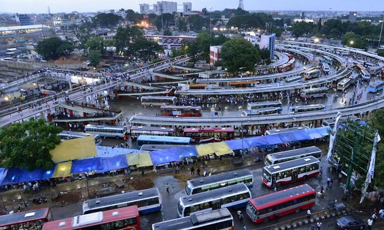 ಶಾಲೆ ಬಿಟ್ಟು ದೆಹಲಿಗೆ ಹೋಗಲು ಯತ್ನ:ಮೆಜೆಸ್ಟಿಕ್‌ನಲ್ಲಿ 6 ವಿದ್ಯಾರ್ಥಿಗಳ ರಕ್ಷಣೆ