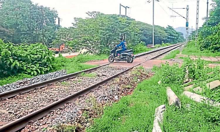 Bantwal: ಫರಂಗಿಪೇಟೆಯಲ್ಲಿ ರೈಲ್ವೇ ಕ್ರಾಸಿಂಗ್‌ ನಿರೀಕ್ಷೆ