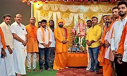 ತಿ.ನರಸೀಪುರ ಲಿಂಕ್‌ ರಸ್ತೆಯಲ್ಲೇ ನಾಡಿದ್ದು ಗಣೇಶ ಮೂರ್ತಿ ಶೋಭಾಯಾತ್ರೆ