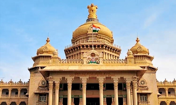 ಸ್ಟಿಂಗ್‌ ತನಿಖೆ ಎಸ್‌ಐಟಿಗೋ? ಸಿಐಡಿಗೋ?: ಸಂಪುಟ ಸಭೆಯಲ್ಲಿ ಮೂಡದ ಒಮ್ಮತ