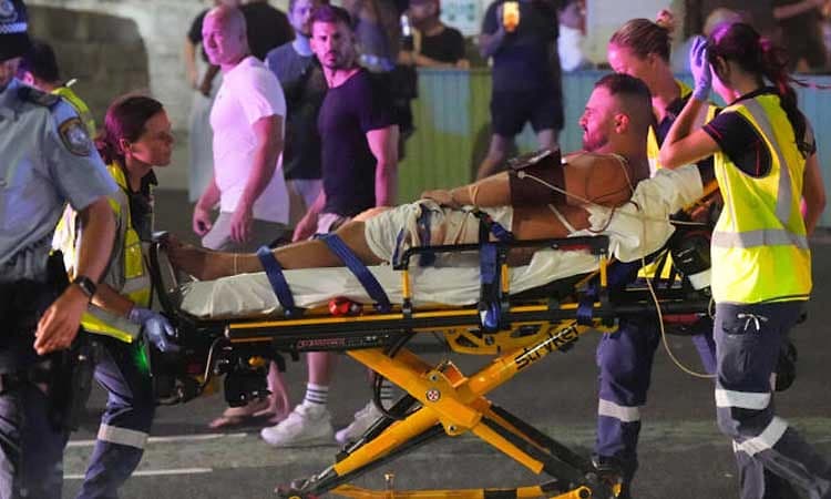 Sydney: ಬೋಂಡಿ ಬೀಚ್‌ನಲ್ಲಿ ಸಾಮೂಹಿಕ ಗುಂಡಿನ ದಾಳಿ: ಮೃತರ ಸಂಖ್ಯೆ 15 ಕ್ಕೆ ಏರಿಕೆ