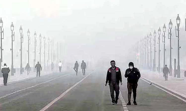 Delhi; ಮಾಲಿನ್ಯ ಹೆಚ್ಚಳ:100 ವಿಮಾನ ಸೇವೆ ರದ್ದು!