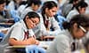 ಎಸ್‌ಎಸ್‌ಎಲ್‌ಸಿಗೆ 8.40 ಲಕ್ಷ ವಿದ್ಯಾರ್ಥಿಗಳು ನೋಂದಣಿ: ಪರೀಕ್ಷೆ ಹೊತ್ತಿಗೆ 40000 ನಾಪತ್ತೆ!