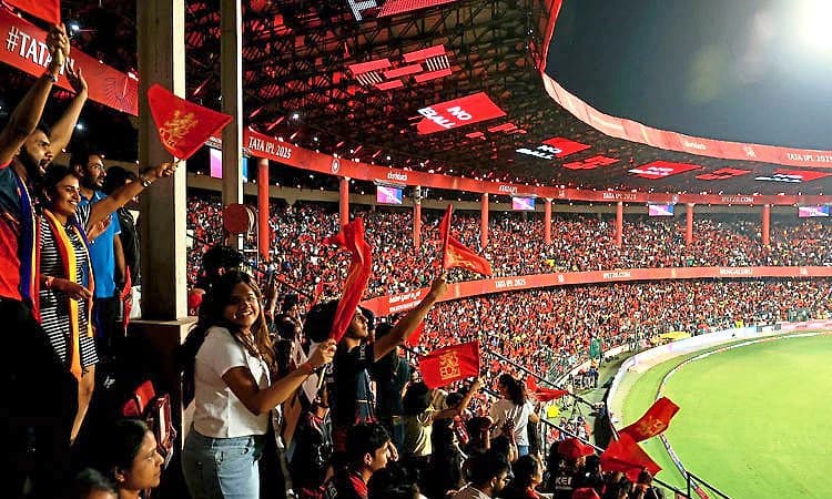 Chinnaswamy Stadium: ಅಭಿಮಾನಿಗಳ ಸುರಕ್ಷತೆಗಾಗಿ ಹೊಸ ಕ್ರಮ ಕೈಗೊಂಡ ಆರ್‌ ಸಿಬಿ ಫ್ರಾಂಚೈಸಿ