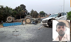 ಕುಣಿಗಲ್: ಕಾರು-ಟ್ರ್ಯಾಕ್ಟರ್ ನಡುವೆ ಭೀಕರ ಅಪಘಾತ; ಟ್ರ್ಯಾಕ್ಟರ್ ಚಾಲಕ ಸ್ಥಳದಲ್ಲೇ ಸಾವು