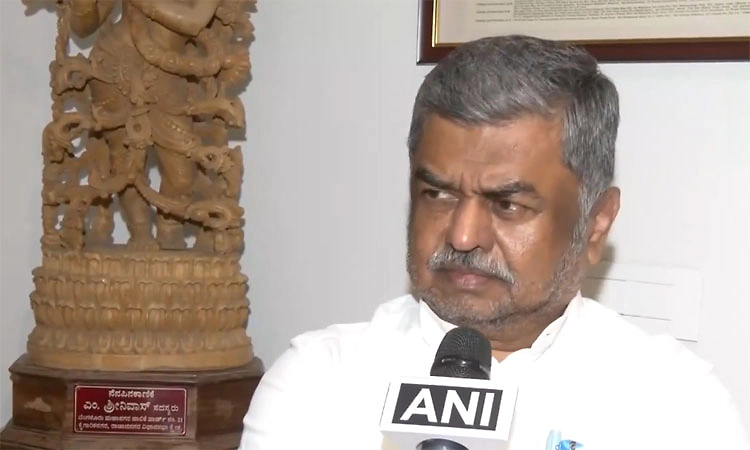 ಡಿ.ಕೆ. ಶಿವಕುಮಾರ್ ಅವರು ರೈಲ್ವೆ ಎಂಜಿನ್ ಇದ್ದಂತೆ: ಬಿ.ಕೆ.ಹರಿಪ್ರಸಾದ್