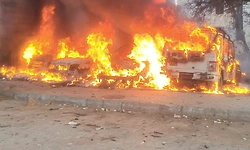 ದಾವಣಗೆರೆ: ಅಗ್ನಿ ಅವಘಡಕ್ಕೆ ನಾಲ್ಕು ಕಾರುಗಳು ಭಸ್ಮ