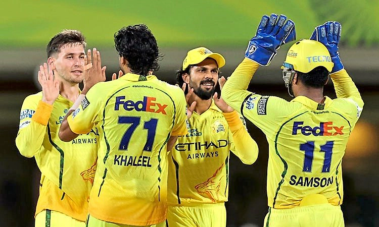 IPL 2026: ಚೆನ್ನೈಗೆ ಮತ್ತಷ್ಟು ಸಂಕಷ್ಟ: ಈ ಬಾರಿಯ ಐಪಿಎಲ್‌ ನಿಂದ ಹೊರಬಿದ್ದ ಪ್ರಮುಖ ಬೌಲರ್!