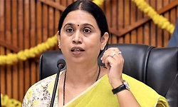 ಮೋದಿ ಸರಕಾರದ ಮುಂಜಾಗೃತ ಕ್ರಮ ಏನು: ಉಸ್ತುವಾರಿ ಸಚಿವೆ ಲಕ್ಷ್ಮೀ ಹೆಬ್ಟಾಳ್ಕರ್‌ ಪ್ರಶ್ನೆ