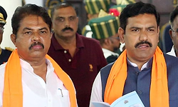 ಹಣ ಹೊಂದಿಸಲಾಗದೆ ಕಾಂಗ್ರೆಸ್‌ ಸರ್ಕಾರದಿಂದ ‘ಗ್ಯಾರಂಟಿ’ಗೆ ಕತ್ತರಿ: ಬಿ.ವೈ.ವಿಜಯೇಂದ್ರ