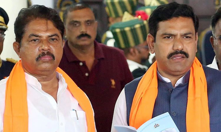 ಹಣ ಹೊಂದಿಸಲಾಗದೆ ಕಾಂಗ್ರೆಸ್‌ ಸರ್ಕಾರದಿಂದ ‘ಗ್ಯಾರಂಟಿ’ಗೆ ಕತ್ತರಿ: ಬಿ.ವೈ.ವಿಜಯೇಂದ್ರ
